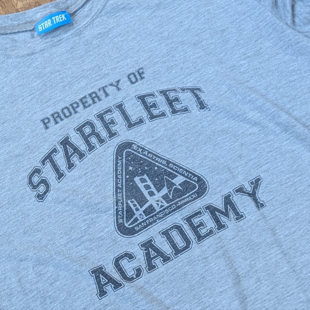 Starfleet Academy Gray T-Shirt